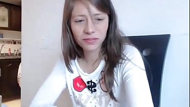 Masturbating When Her Mom is in the Background