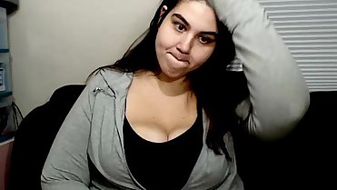 find6.xyz girl hottymommy Fucking on live webcam