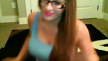 girl hot milfy mom flashing ass on live webcam nudecambabes.net