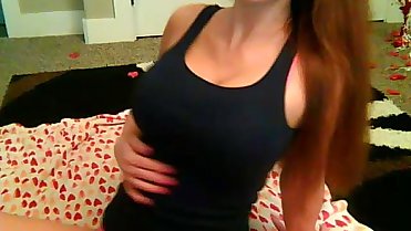 Hot hot milfy mom flashing boobs on live webcam  - find6.xyz